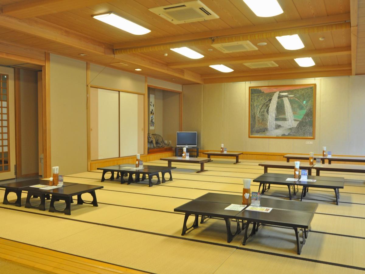 Imperial Resort Tsujun Sanso Kamimashiki Extérieur photo